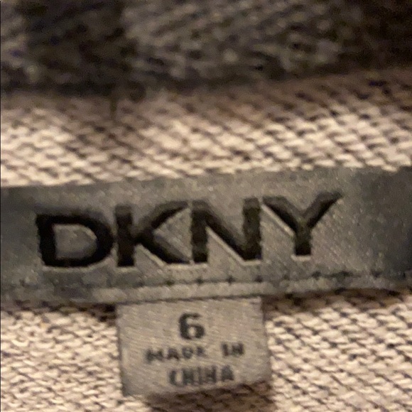 DKNY sweatshirt - Picture 3 of 3